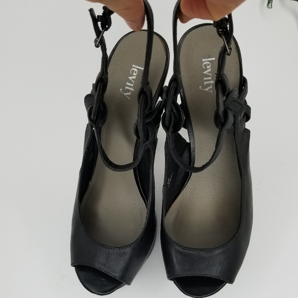 Levity PUMPS HEELS SEXY BLACK SHOES SIZE 8 - Picture 6 of 6